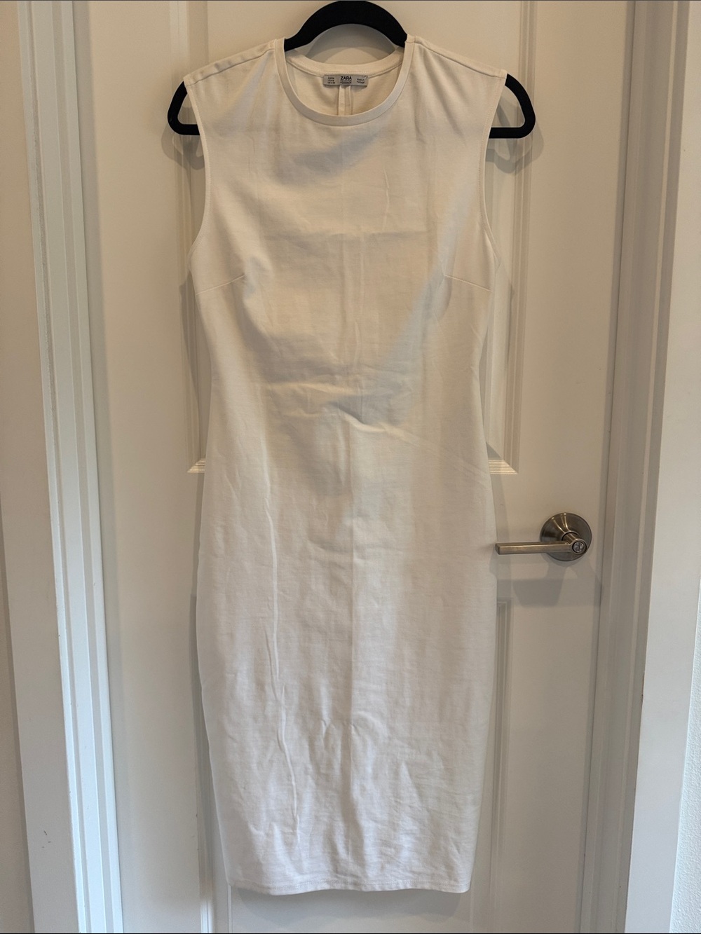 Zara White Sleeveless Midi Sheath Dress size M